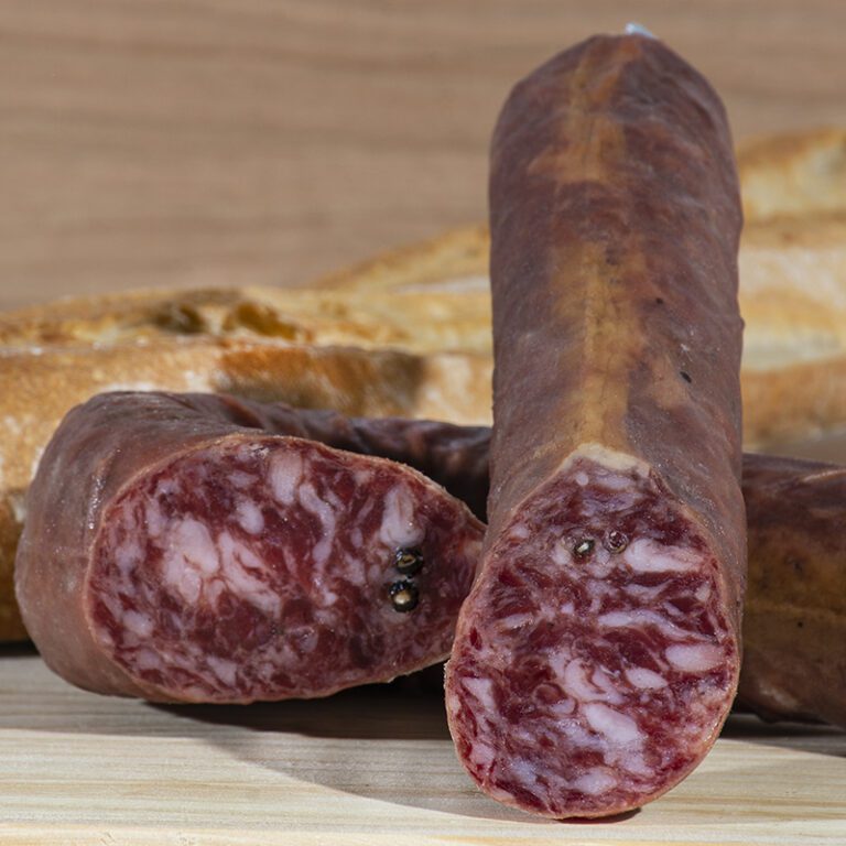salchichón ibérico cortado
